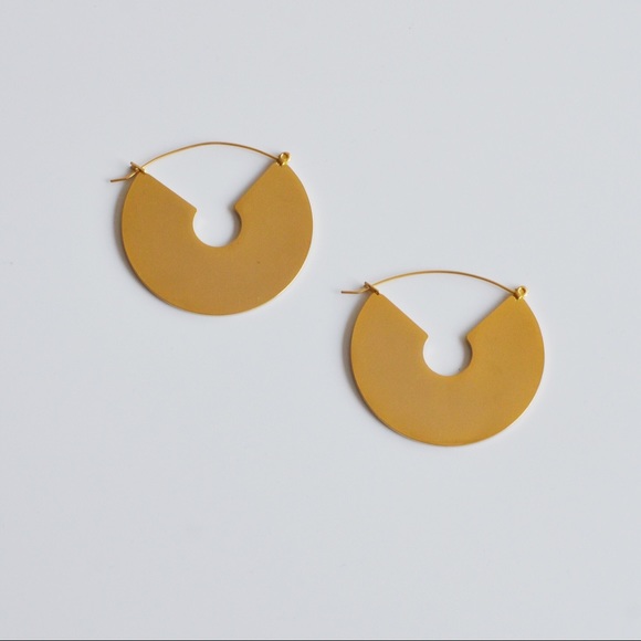 LAST Large Gold Circle Statement Earrings - Picture 2 of 4